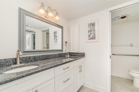 Купить кондоминиум в Кейп-Корал, Флорида 6 комнат, 140.65м2, № 1631124 - фото 14