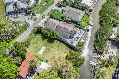 Terreno en venta en Tampa, Florida № 1069613 - foto 19
