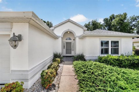Villa ou maison à vendre à Ocala, Floride: 2 chambres, 199.93 m2 № 2291414 - photo 6