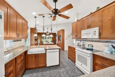 Villa ou maison à vendre à Ocala, Floride: 2 chambres, 199.93 m2 № 2291414 - photo 22