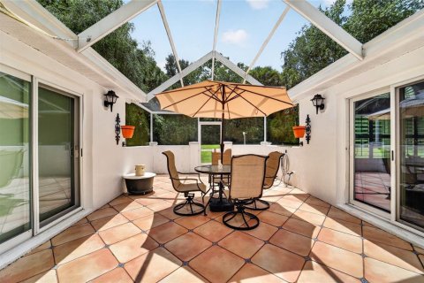 Villa ou maison à vendre à Ocala, Floride: 2 chambres, 199.93 m2 № 2291414 - photo 4