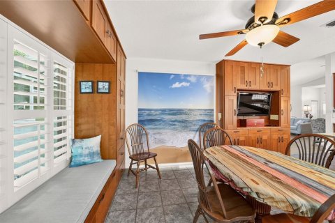 Villa ou maison à vendre à Ocala, Floride: 2 chambres, 199.93 m2 № 2291414 - photo 25