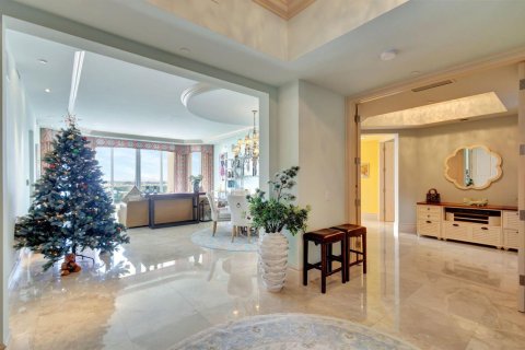 Condo in Riviera Beach, Florida, 3 bedrooms  № 2250052 - photo 15
