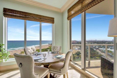 Condo in Riviera Beach, Florida, 3 bedrooms  № 2250052 - photo 20