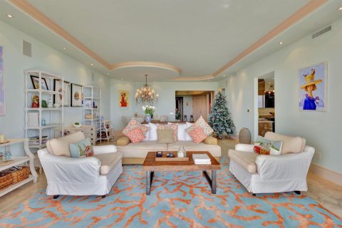 Condo in Riviera Beach, Florida, 3 bedrooms № 2250052