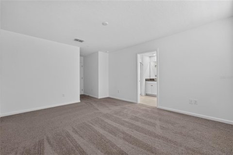 Townhouse in Orlando, Florida 4 bedrooms, 155.89 sq.m. № 2279980 - photo 21