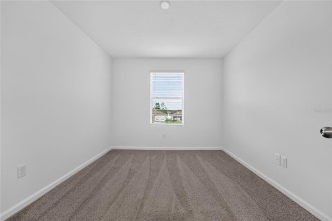 Townhouse in Orlando, Florida 4 bedrooms, 155.89 sq.m. № 2279980 - photo 13