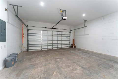 Townhouse in Orlando, Florida 4 bedrooms, 155.89 sq.m. № 2279980 - photo 24