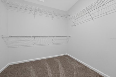 Townhouse in Orlando, Florida 4 bedrooms, 155.89 sq.m. № 2279980 - photo 23