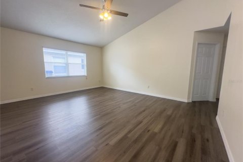 Villa ou maison à louer à Orlando, Floride: 3 chambres, 99.59 m2 № 2149602 - photo 7