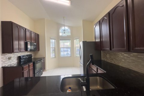 Villa ou maison à louer à Orlando, Floride: 3 chambres, 99.59 m2 № 2149602 - photo 11