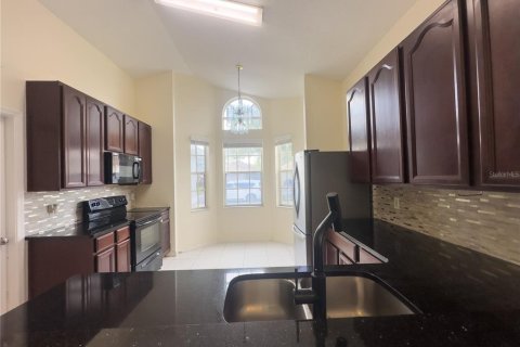 Villa ou maison à louer à Orlando, Floride: 3 chambres, 99.59 m2 № 2149602 - photo 12