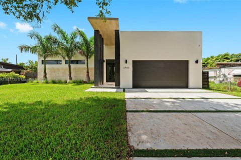 Купить виллу или дом в Майами, Флорида 4 спальни, 390.19м2, № 2017222 - фото 4