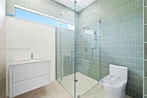 Купить виллу или дом в Майами, Флорида 4 спальни, 390.19м2, № 2017222 - фото 22
