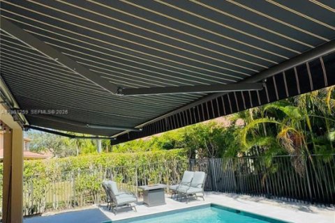 Casa en venta en Weston, Florida, 5 dormitorios, 285.95 m2 № 2031764 - foto 4