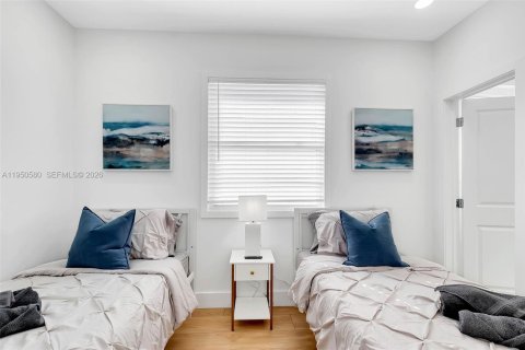 Купить виллу или дом в Майами, Флорида 4 спальни, 228.73м2, № 2006820 - фото 9