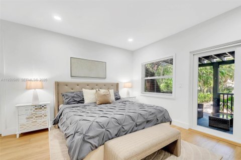 Купить виллу или дом в Майами, Флорида 4 спальни, 228.73м2, № 2006820 - фото 10