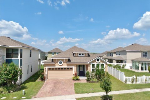 Casa en venta en Kissimmee, Florida, 4 dormitorios, 212 m2 № 1919735 - foto 1
