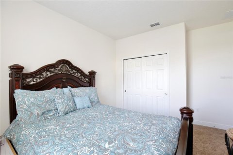 Casa en venta en Kissimmee, Florida, 4 dormitorios, 212 m2 № 1919735 - foto 22