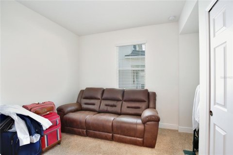 Casa en venta en Kissimmee, Florida, 4 dormitorios, 212 m2 № 1919735 - foto 24