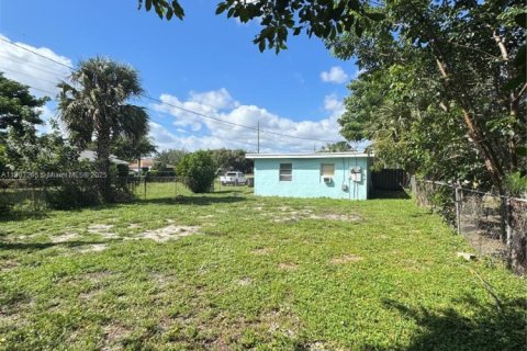 Propiedad comercial en venta en Delray Beach, Florida, 111.48 m2 № 1955646 - foto 7