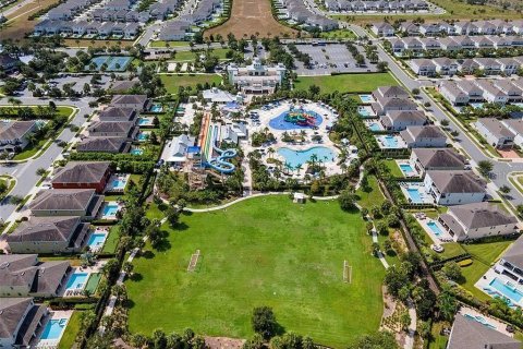 Купить виллу или дом в Киссимми, Флорида 12 комнат, 238.76м2, № 2338998 - фото 4