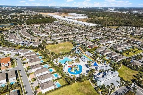 Купить виллу или дом в Киссимми, Флорида 12 комнат, 238.76м2, № 2338998 - фото 2