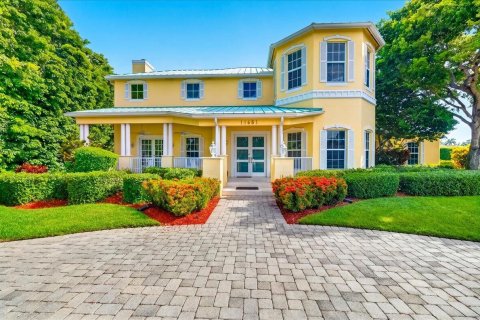 Casa en venta en Plantation, Florida, 4 dormitorios, 541.99 m2 № 2193670 - foto 6