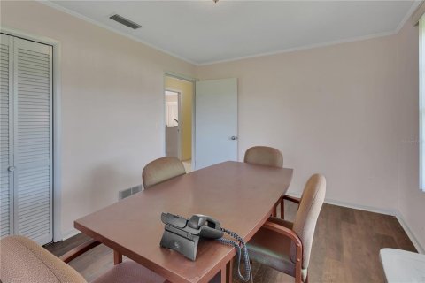 Propiedad comercial en venta en Pierson, Florida, 137.59 m2 № 2373868 - foto 20