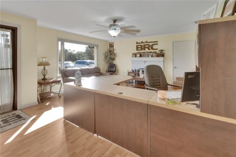 Propiedad comercial en venta en Pierson, Florida, 137.59 m2 № 2373868 - foto 11