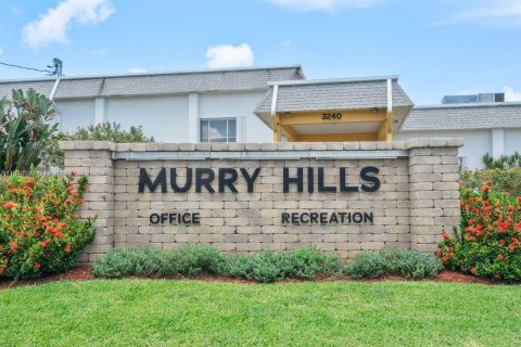 Condo in Lake Worth, Florida, 1 bedroom  № 1842723 - photo 10