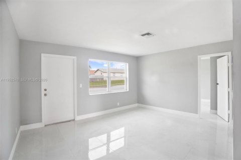Immobilier commercial à Riviera Beach, Floride 115.94 m2 № 2089949