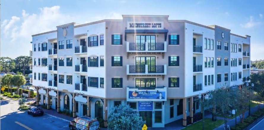 Condo in Davie, Florida, 1 bedroom № 2081545