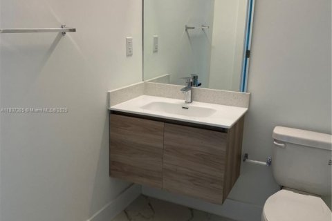 Condo in Davie, Florida, 1 bedroom № 2081545 - photo 6