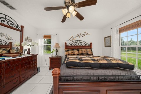 House in Sebring, Florida 2 bedrooms, 127.46 sq.m. № 1778435 - photo 13