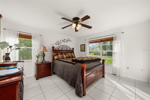 House in Sebring, Florida 2 bedrooms, 127.46 sq.m. № 1778435 - photo 12