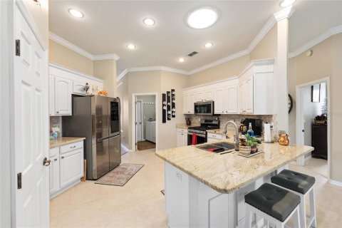 House in Ocala, Florida 3 bedrooms, 211.82 sq.m. № 1765438 - photo 21