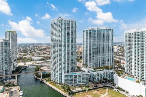 Copropriété à louer à Miami, Floride: 2 chambres, 102.1 m2 № 1939292 - photo 22