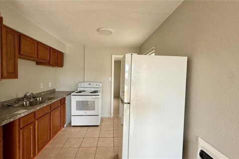 Appartement à louer à Wildwood, Floride: 3 chambres, 142.7 m2 № 2398946 - photo 5