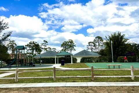 Propiedad comercial en venta en Wellington, Florida, 524.9 m2 № 2146751 - foto 6