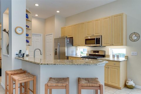 Снять в аренду виллу или дом в Юниверсити-Парк, Флорида 3 спальни, 189.89м2, № 212986 - фото 9