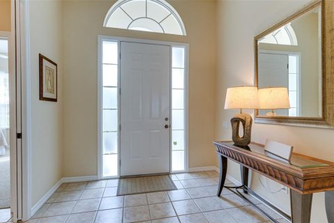 Снять в аренду виллу или дом в Юниверсити-Парк, Флорида 3 спальни, 189.89м2, № 212986 - фото 16