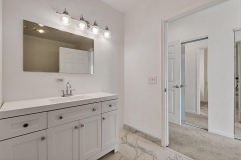 Copropriété à vendre à West Palm Beach, Floride: 2 chambres, 124.86 m2 № 2272244 - photo 10