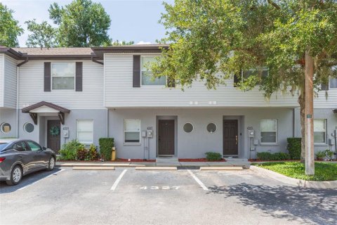 Touwnhouse à vendre à Tampa, Floride: 2 chambres, 119.29 m2 № 1914864 - photo 1