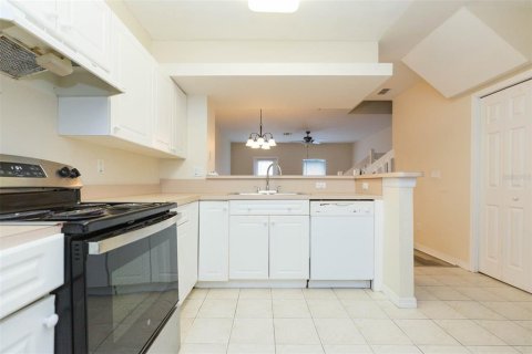 Touwnhouse à vendre à Tampa, Floride: 2 chambres, 119.29 m2 № 1914864 - photo 8
