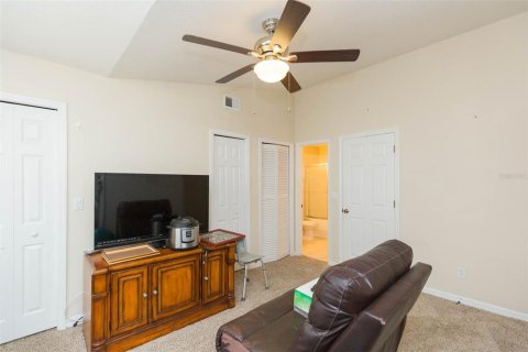 Touwnhouse à vendre à Tampa, Floride: 2 chambres, 119.29 m2 № 1914864 - photo 18