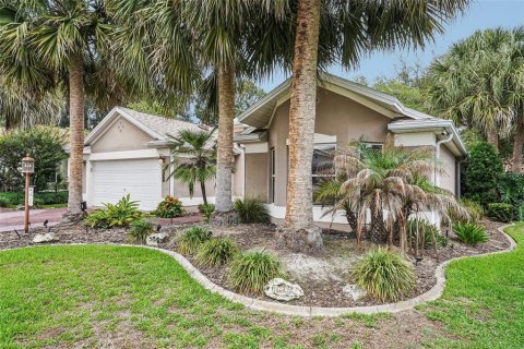 House in The Villages, Florida 3 bedrooms, 189.15 sq.m. № 2403361 - photo 2