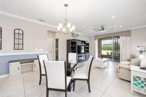 House in Ocala, Florida 2 bedrooms, 125.79 sq.m. № 1741005 - photo 10