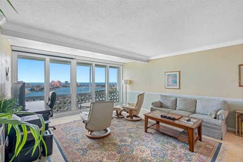 Copropriété à vendre à Clearwater, Floride: 2 chambres, 120.31 m2 № 1722300 - photo 17