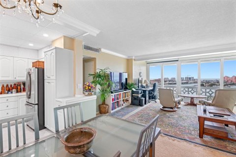 Copropriété à vendre à Clearwater, Floride: 2 chambres, 120.31 m2 № 1722300 - photo 18